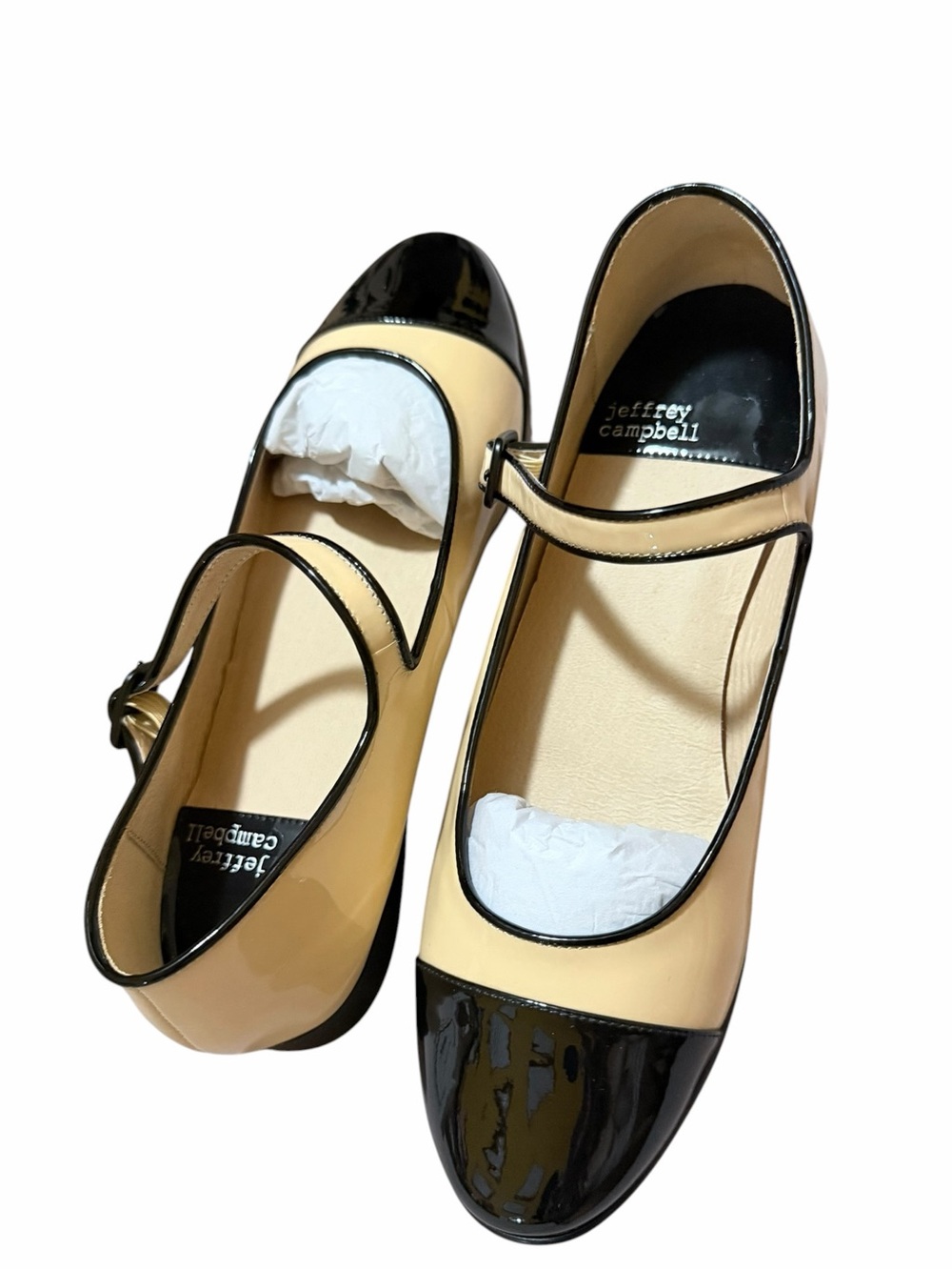 🌼🌟NIB Jeffrey Campbell Patent Trim Two-Tone Mary Jane Flats in Black and Cream - Picture 6 of 11